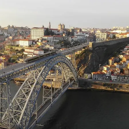 Porto — Quiet By The Sea *